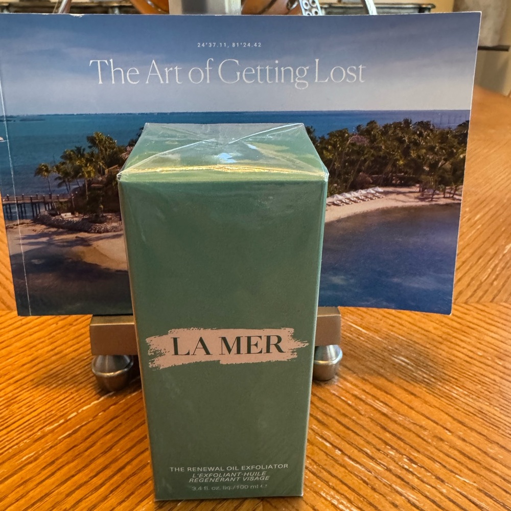 La Mer Renewal Oil Exfoliator 3.4 oz.; NWT, sealed; Dillards 2025. Orig.$150